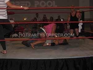 minneapolis-midget-stripper-wrestling minneapolis midget strippers wrestling