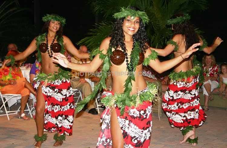 hula dancers